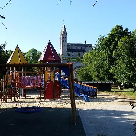 Moderne In Perfekter Lage *