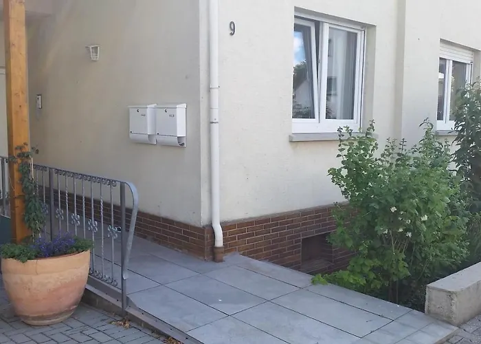 Moderne In Perfekter Lage