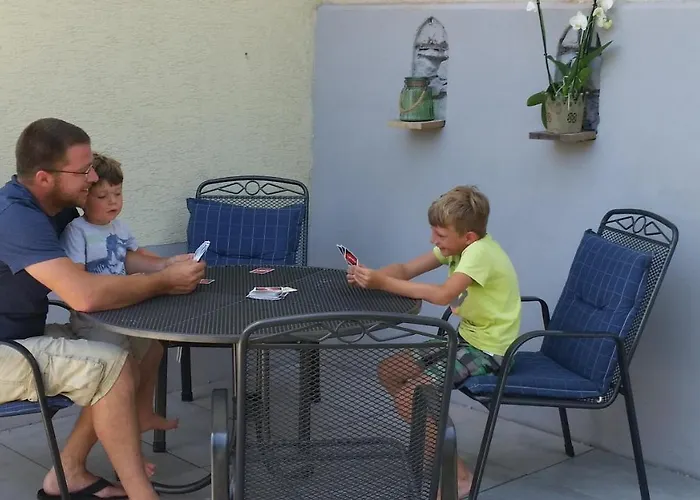 Moderne In Perfekter Lage Apartamento